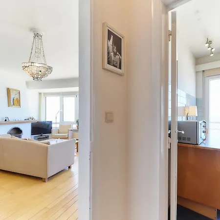 Lecomte - The Shoreline 131